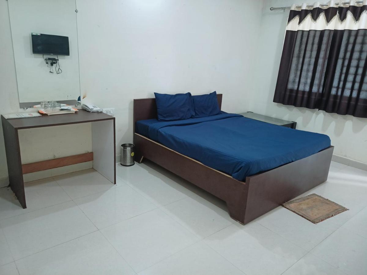 Nisarg Resort Jabalpur Esterno foto
